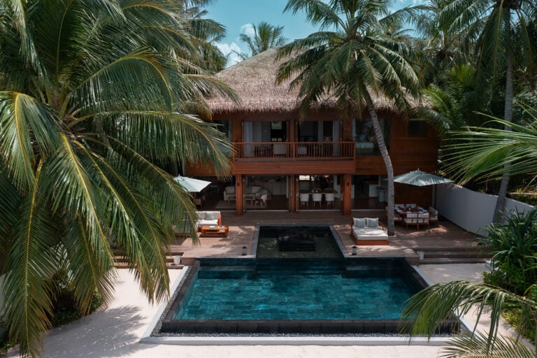 2 Bedroom Beach House with private pool and ocean views